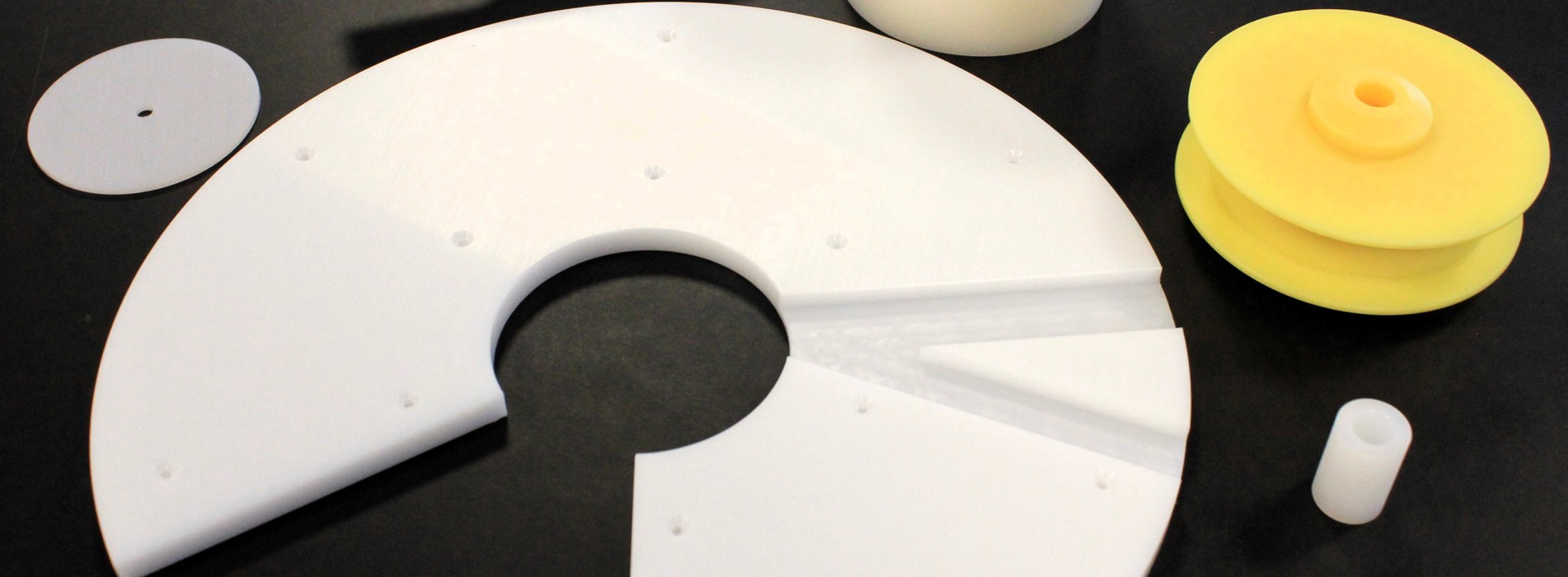 Induflex har produceret flere forskellige plastemner til Linatech.