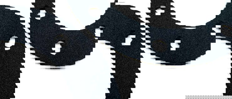 To round gaskets with holes