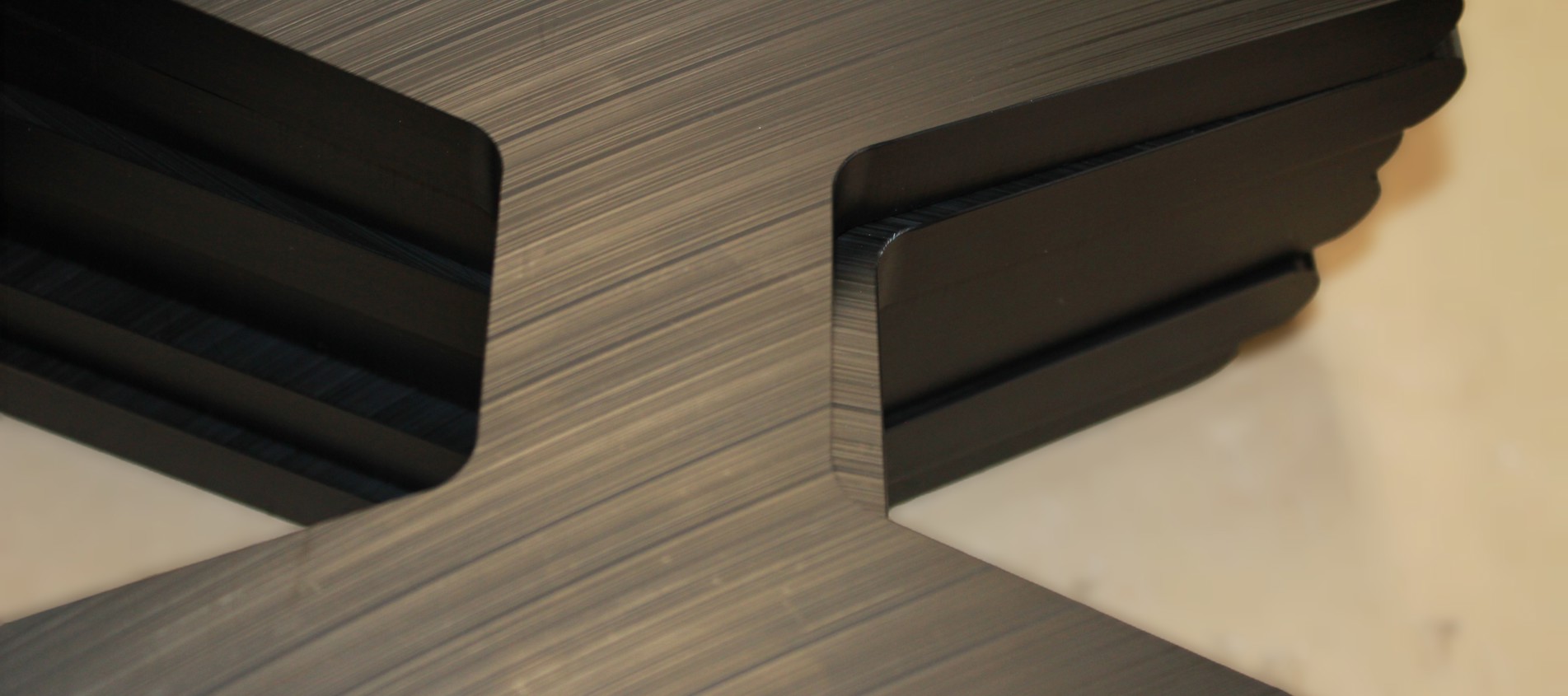 Sort POM-emne til QUPAQ.