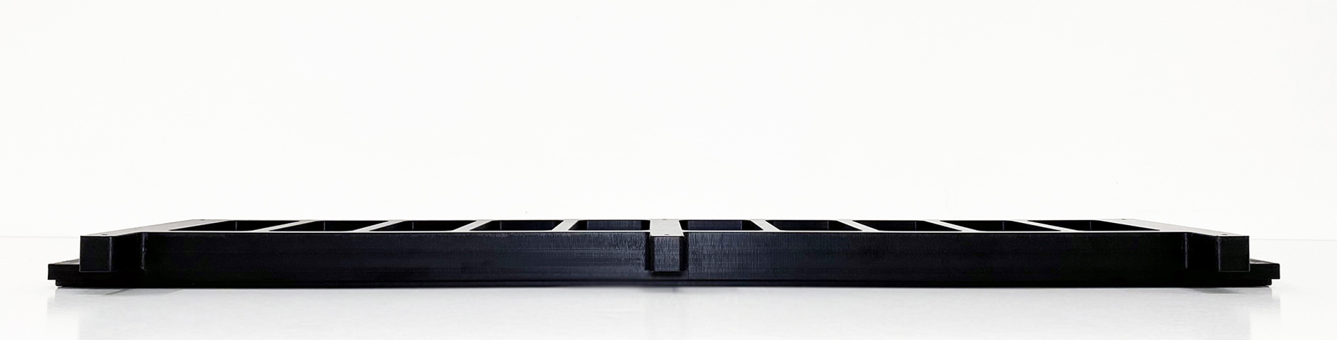 Plastemne i high performance plast